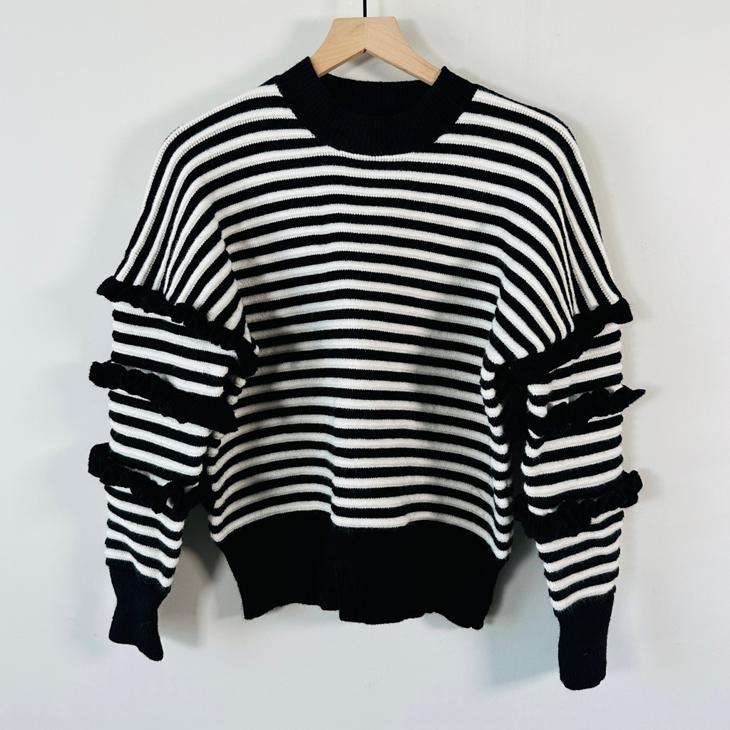 Striped Ribbed Thick Knit Sweater By English Factory Size M